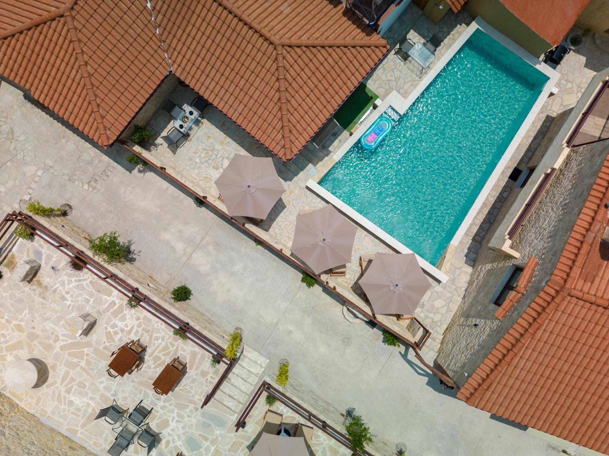 Draganigo Luxury Stone Houses 40 Min From Matala Ano Moulia Екстериор снимка