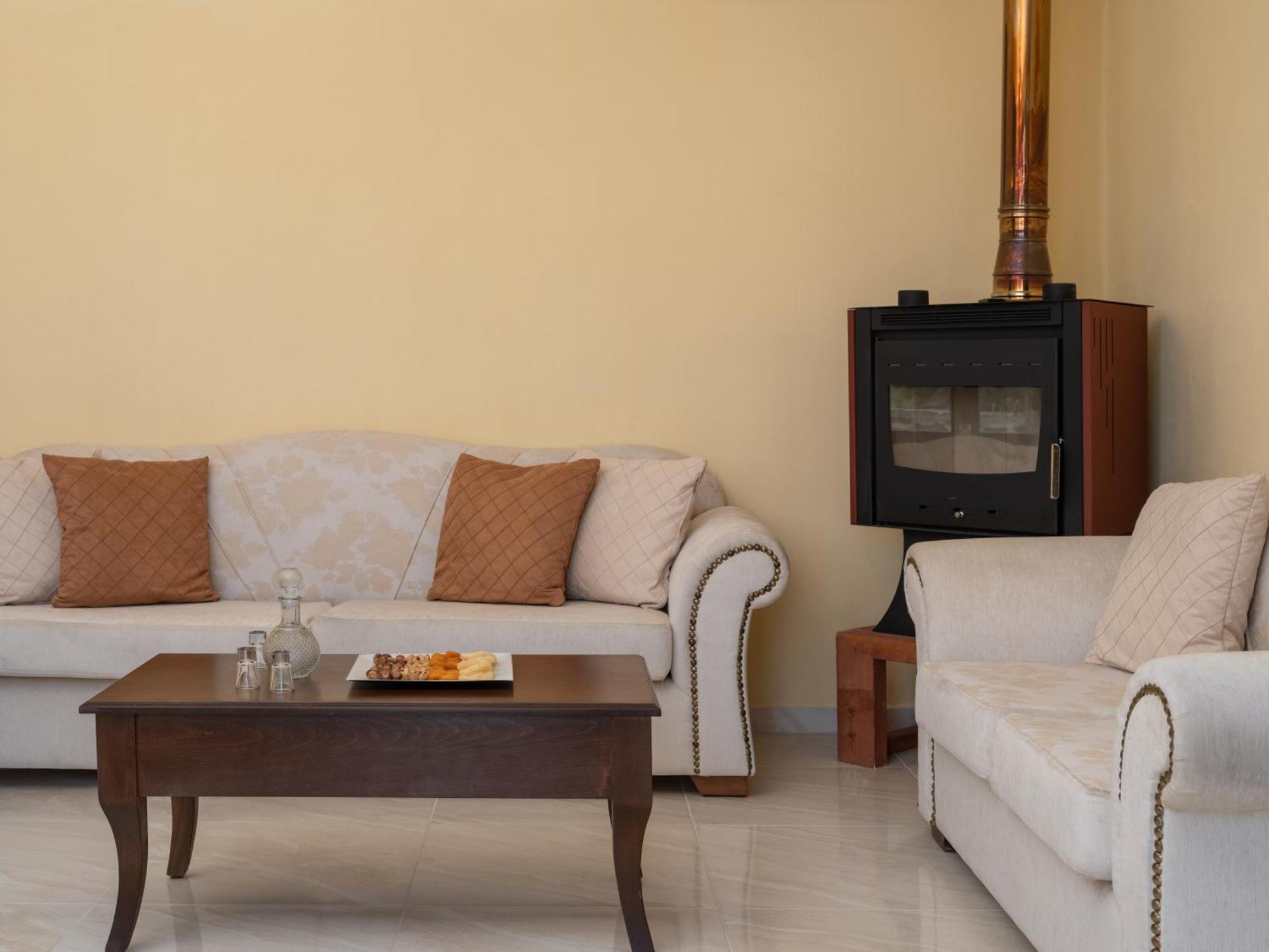 Draganigo Luxury Stone Houses 40 Min From Matala Ano Moulia Стая снимка