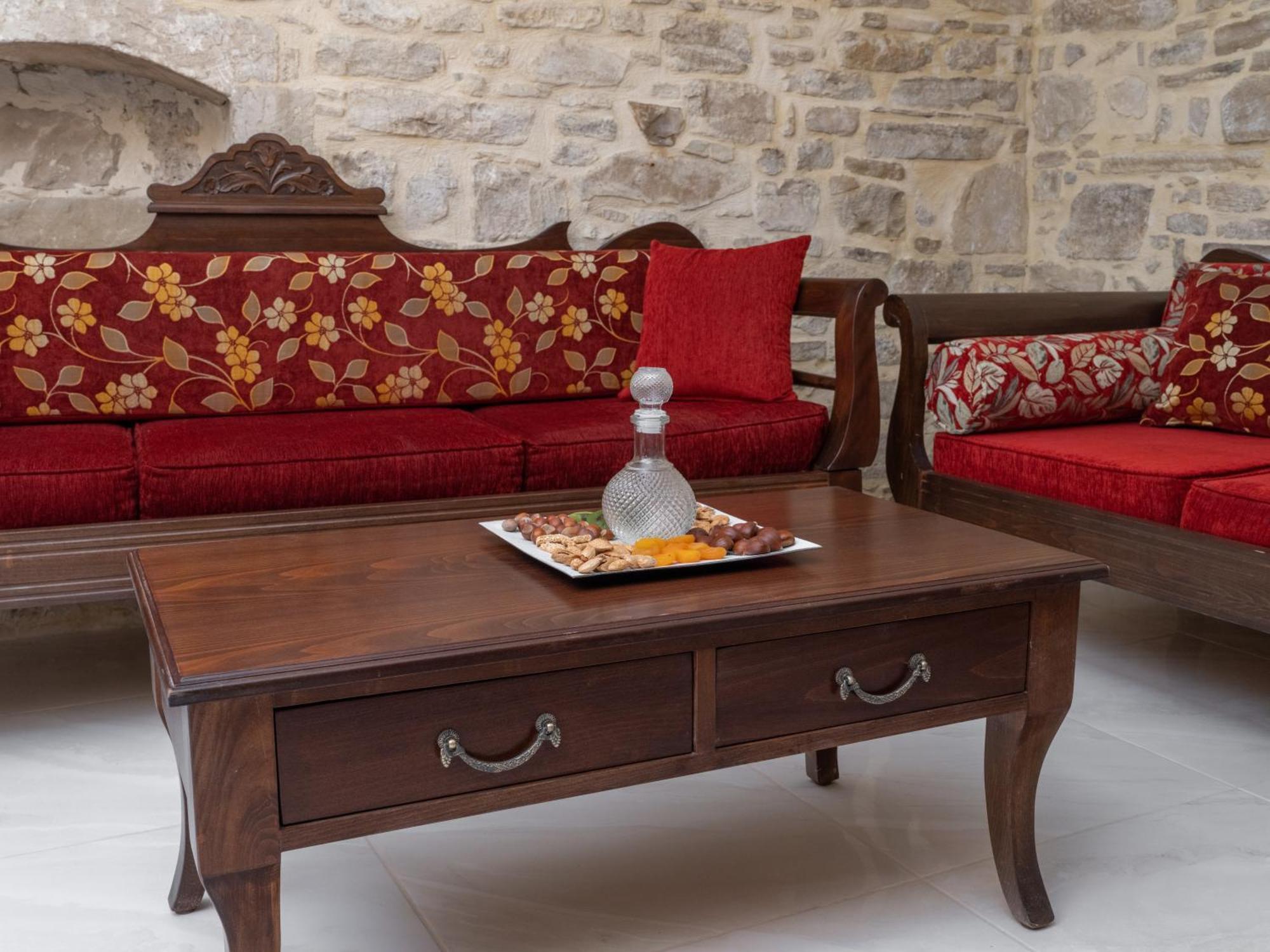 Draganigo Luxury Stone Houses 40 Min From Matala Ano Moulia Стая снимка