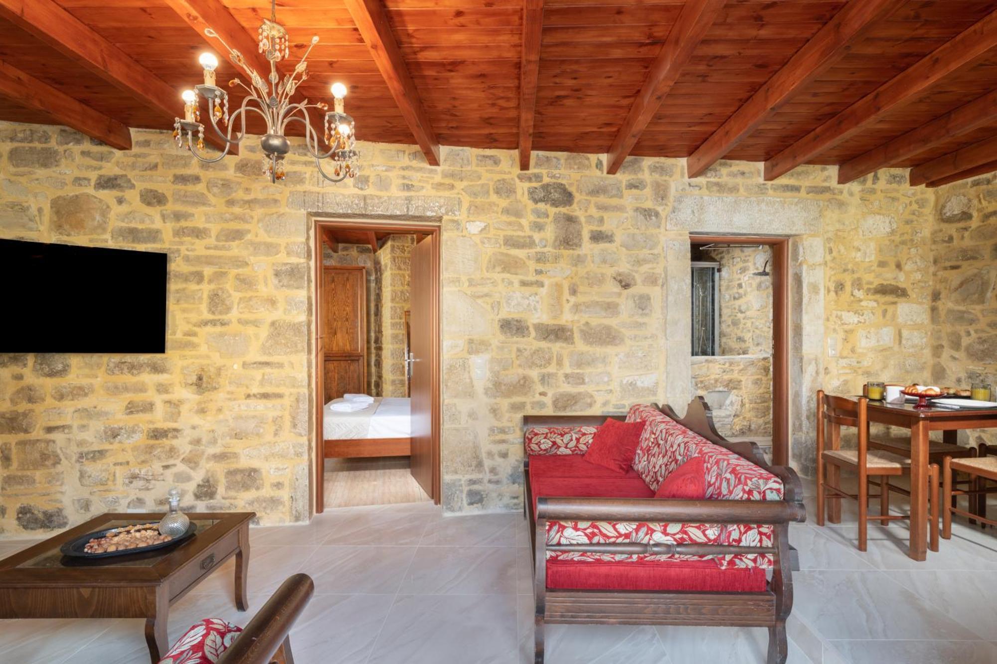 Draganigo Luxury Stone Houses 40 Min From Matala Ano Moulia Стая снимка